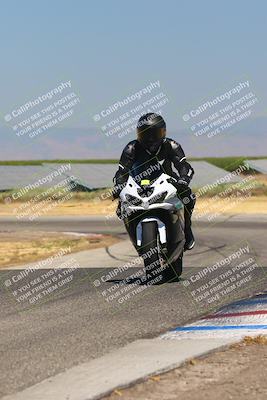 media/Jun-18-2023-Lets Ride (Sun) [[c6e4a777ea]]/C Group/240pm (Wheelie Bump)/